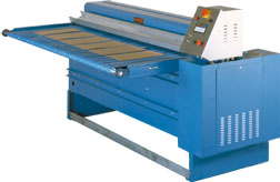 Machine for industrial felt sheeting